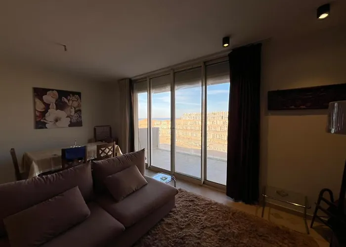 Alpesi faház For Rent In Il Monte Galala With Sea View *